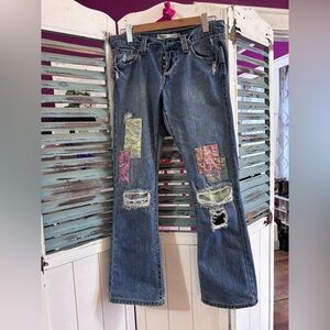 Levi’s 515 Bootcut Jeans Patchwork Distressed Boho Festival Denim Size 9